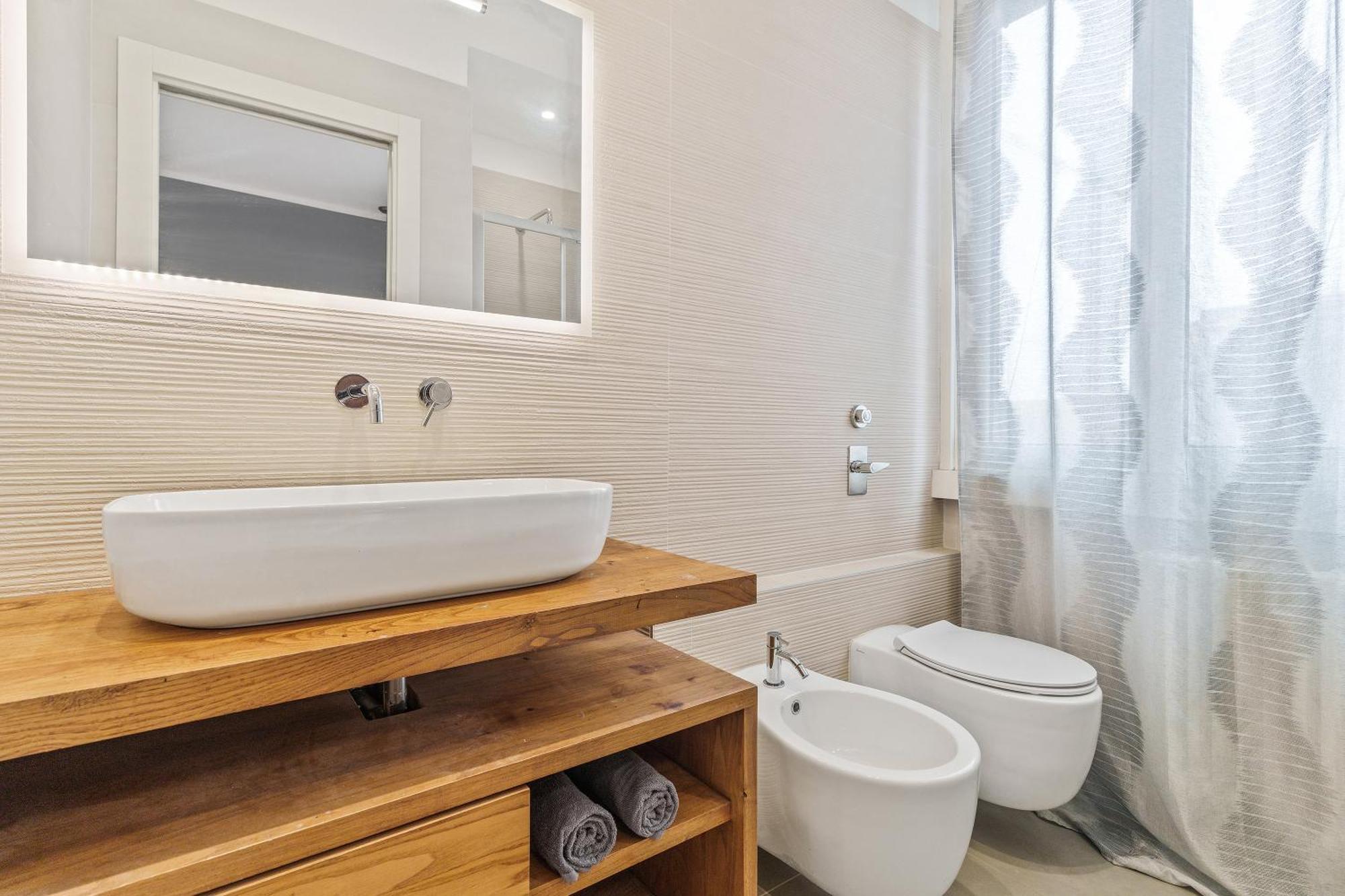 Tortona-Navigli Luxury Desing District Wifi E Neflix Apartment Milan Exterior photo